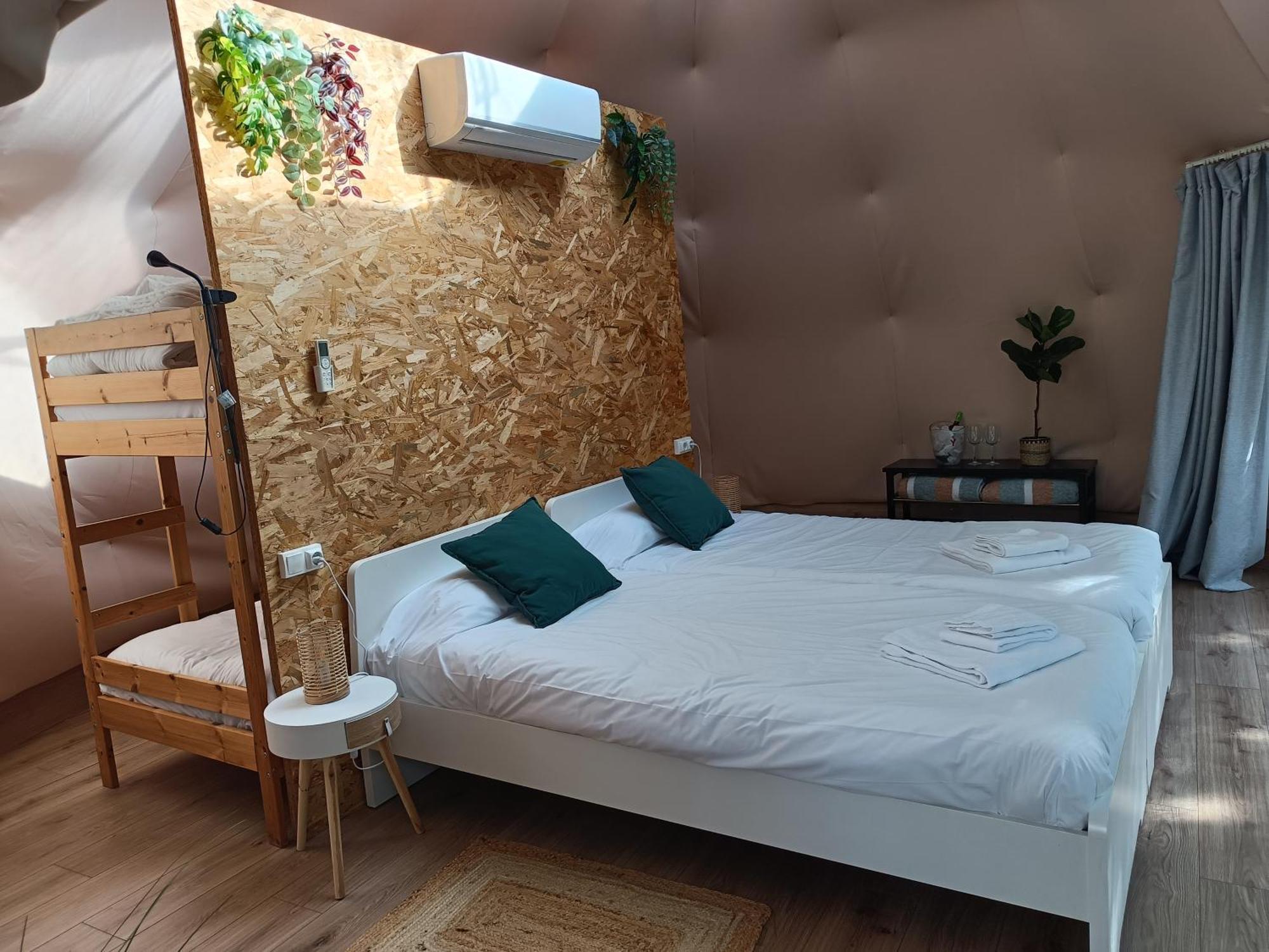 Glamping Canon Del Rio Lobos Ucero Eksteriør bilde